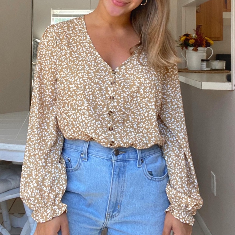 SOLD - Floral Blouse